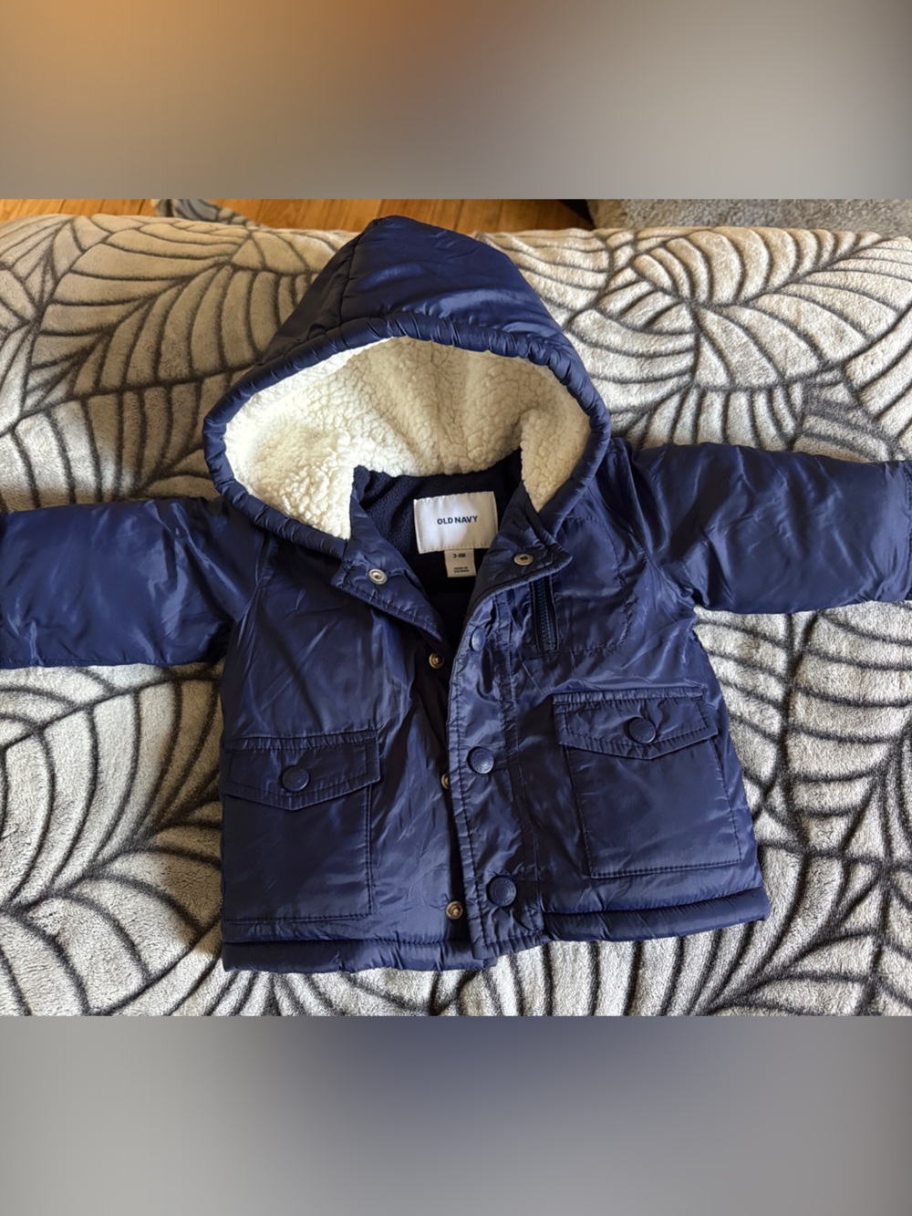 Old Navy Baby Puffer Jacket with Sherpa-Lined Hood Size 3-6 Months - Navy Blue
